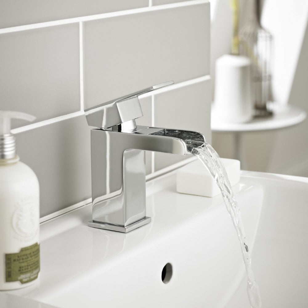 Waterfall tap