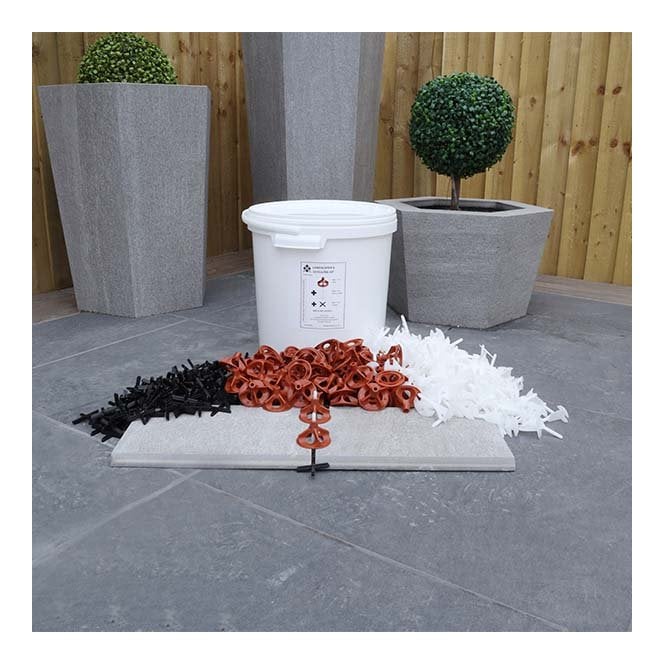 Aquacut Landscapers Levelling Kit (Ideal for 20mm Thick Porcelain Installations)