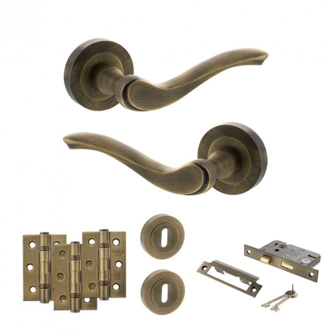 Atlantic Hardware Old English Warwick 3 Lever Lock Set