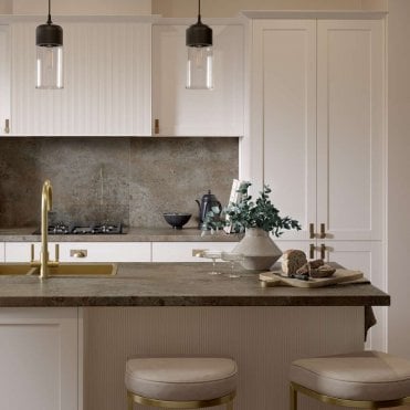 4100 x 900 x 38mm OMEGA Classic Caldeira Postformed Breakfast Bar