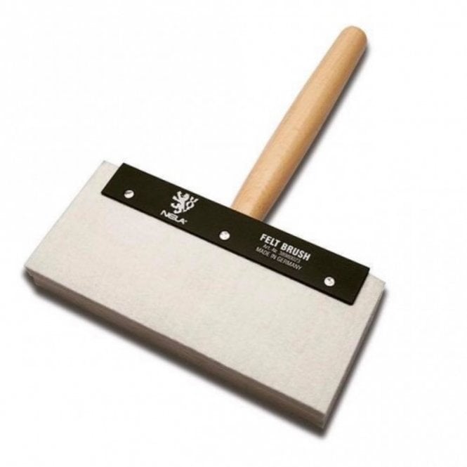 Nela Felt Brush