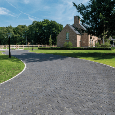7.30m2 Antique Carbon Clay Slimset Paving Pack 204x50x60mm