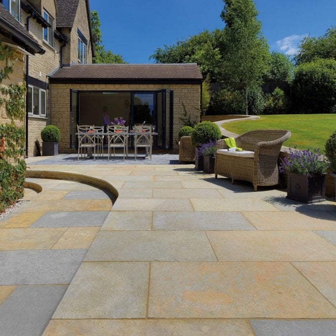 Pavestone Abbey Calibrated Sawn Edged Limestone Paving 15m2