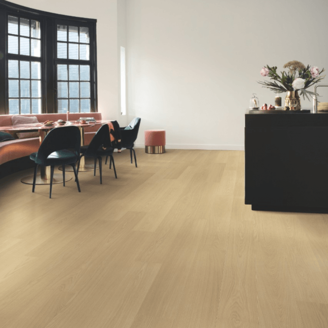 Quick-Step Capture Laminate Flooring Beige Varnished Oak