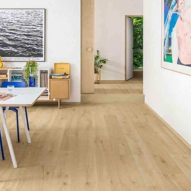 Quick-Step Cotton Oak Impressive Ultra Laminate Flooring 1.311m2 Per Pack