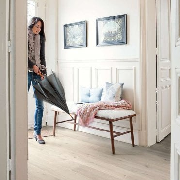 Impressive Laminate Flooring Soft Oak Light