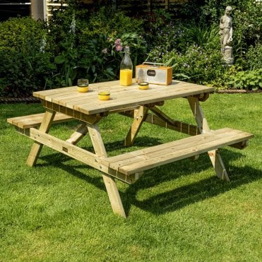 Picnic Bench with 25mm Parasol Hole