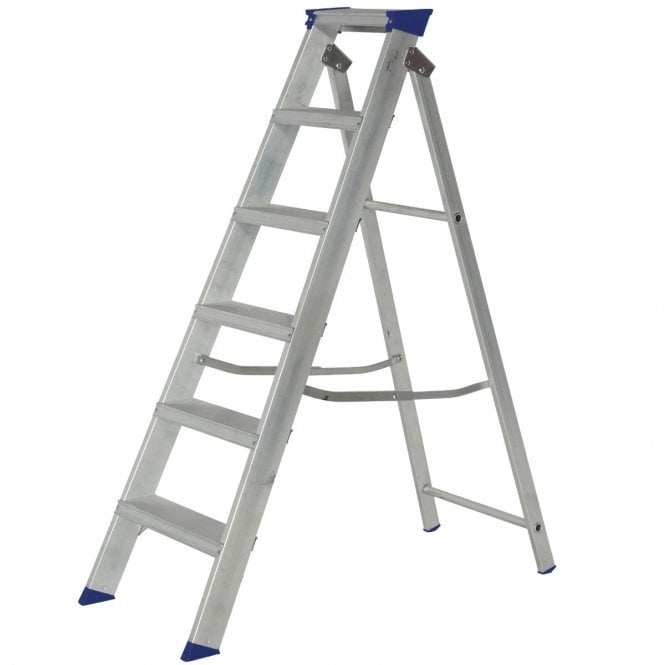 Werner 714 Series Aluminium Mastertrade Swingback Stepladder - 4-12 Tread